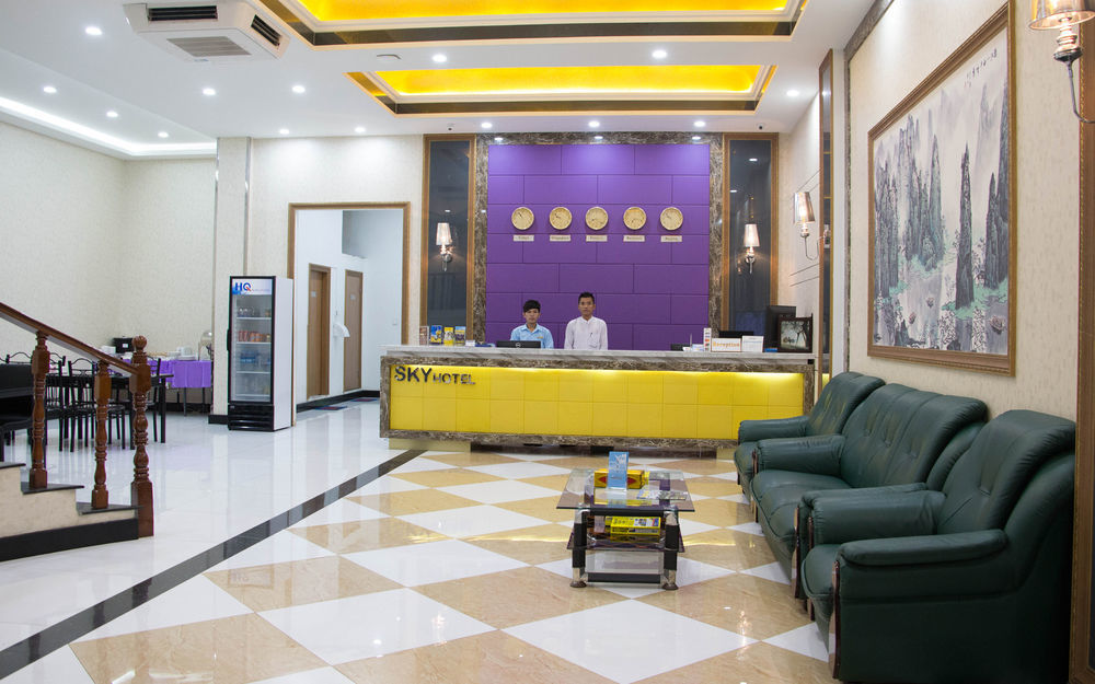 Sky Hotel Chinatown Yangon Extérieur photo